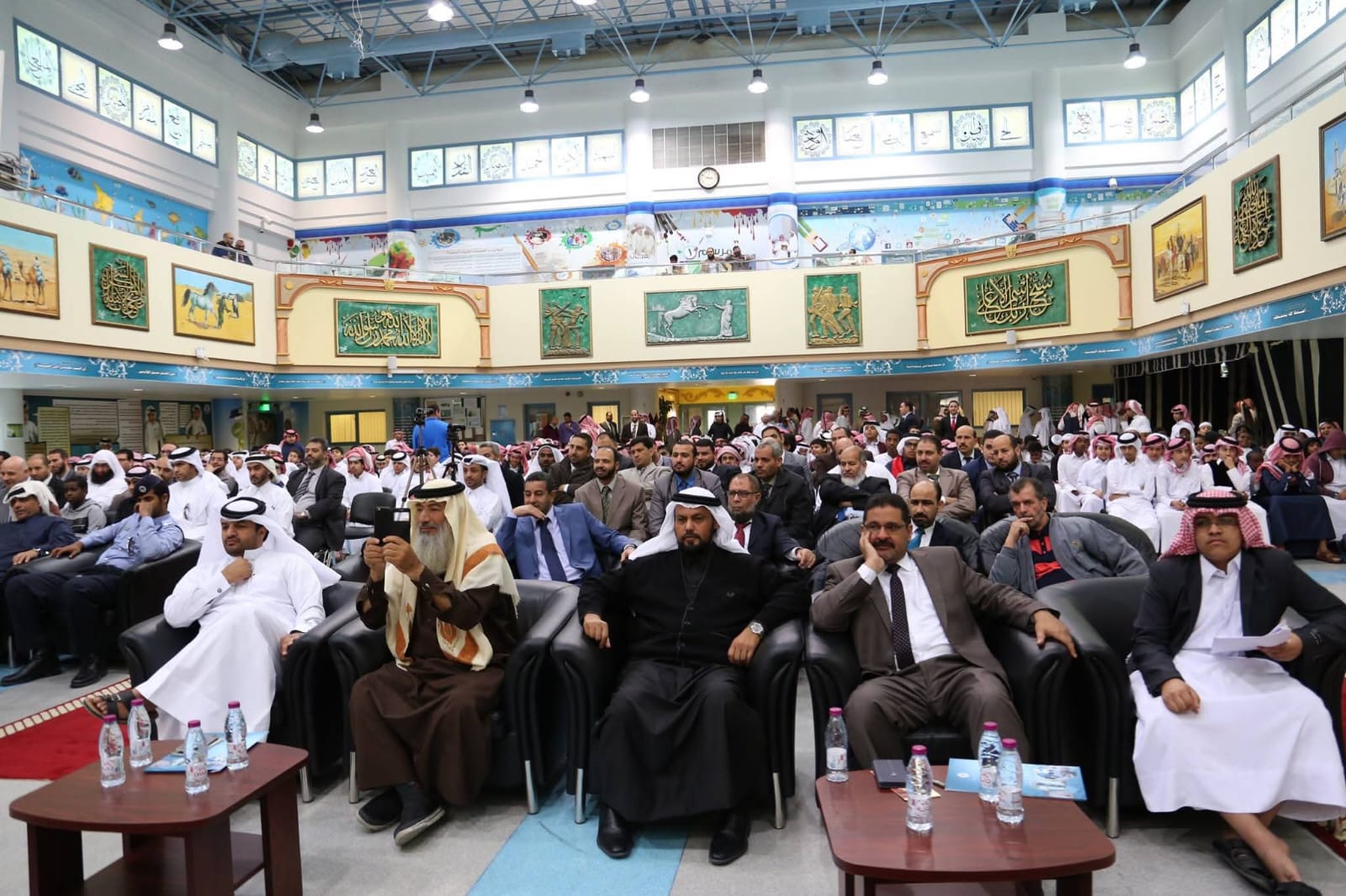 بداية الرحلة الفنية الاحترافية